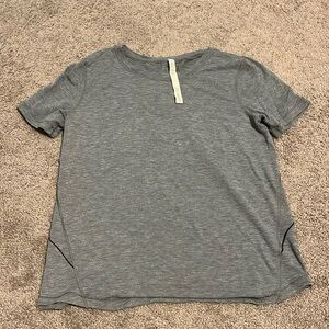 Lululemon Tshirt